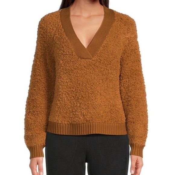 NWT UGG Sz L Dreeann Soft Plush Fleece Wool Blend V-Neck Teddy Bear Long Sleeve - Picture 2 of 16